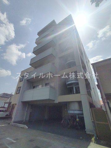 フラットK(1LDK/6階)