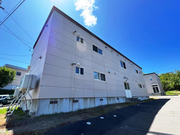 西尾マンションB棟(2LDK/2階)