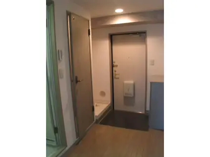 タウンコート寺坂(1K/3階)の玄関写真