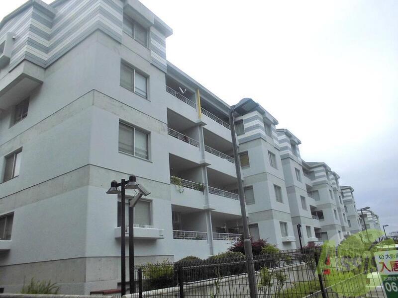 プレステージ新千里西町2号棟(4LDK/4階)