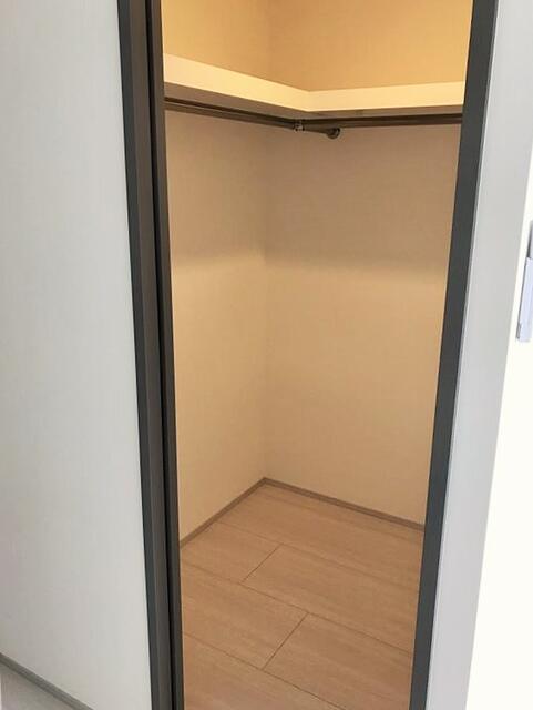 B CITY APARTMENT SHINJUKU NW(1K/1階)の外観写真