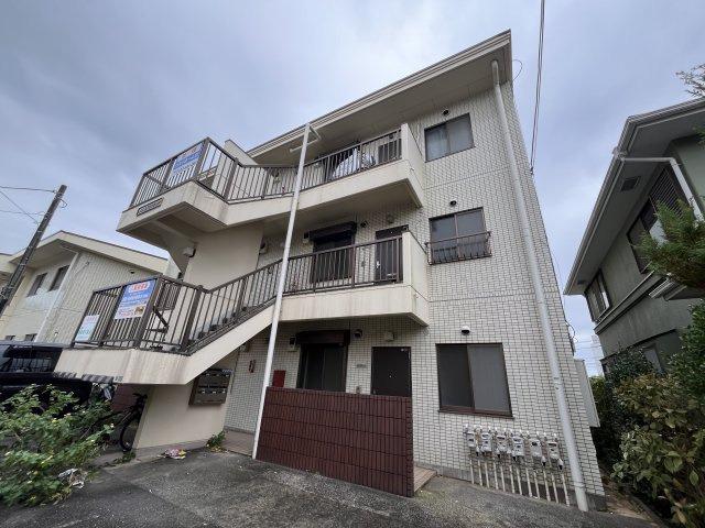 長坂昭英マンションA(3LDK/1階)
