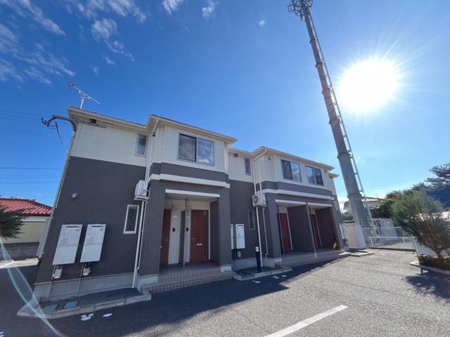 静かで落ち着いた住環境が魅力(1LDK/1階)