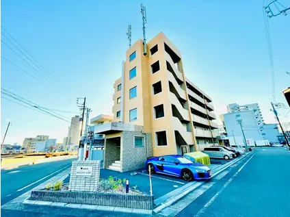 メゾーネ・オーブ(1K/4階)の外観写真