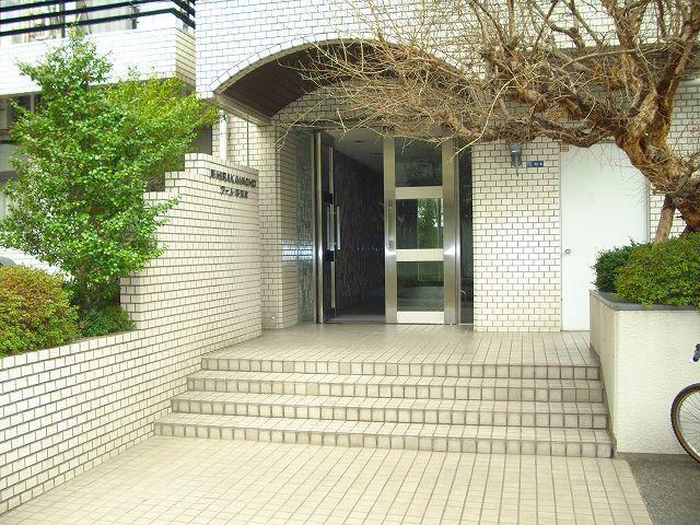 アール・平河町(2K/3階)