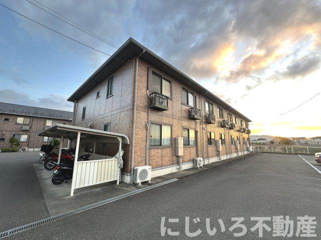グランリーオA棟(2LDK/1階)