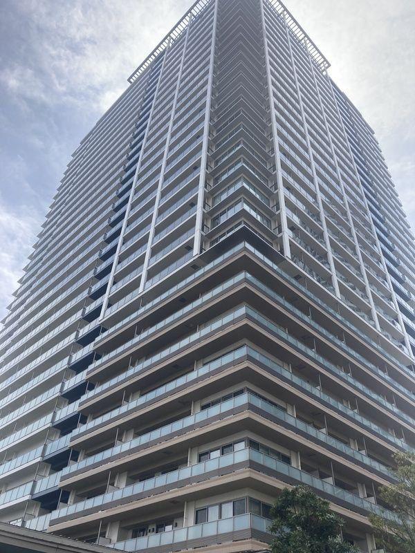 BAYZ TOWER&GARDEN(2SLDK/27階)