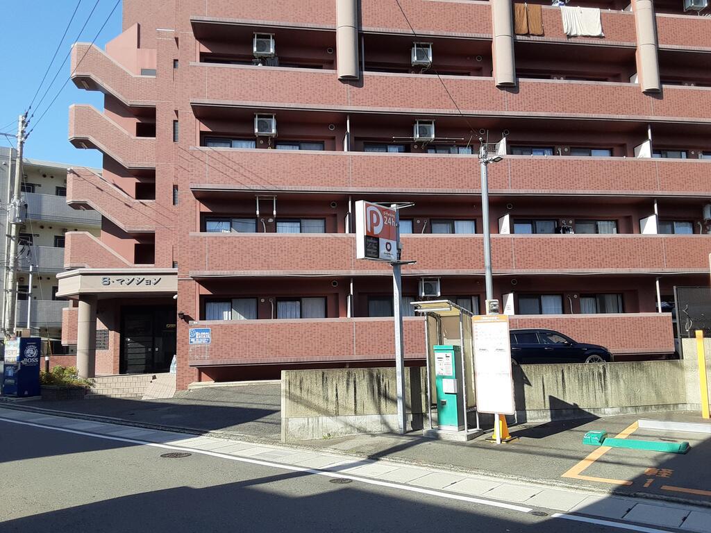 Sマンション(2DK/1階)