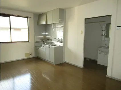 サンガーデンムラカミ(3LDK/2階)の外観写真