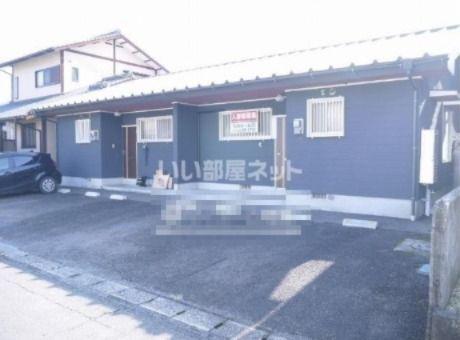 ルイジーノ北小路(2LDK/1階)