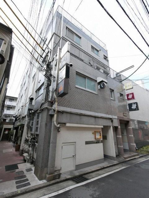 地下鉄七隈線 天神南駅 徒歩8分 築61年(2K/3階)