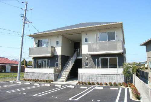 ファミーユ寿 B棟(2LDK/1階)