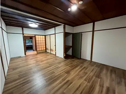 ぴーすアパート(1K/1階)の居間写真