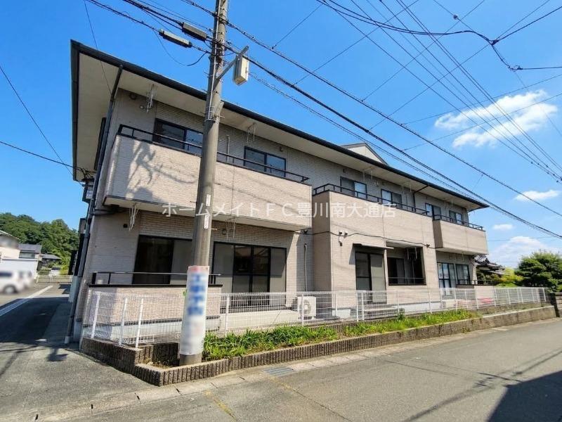 グランシャリオFUJI B(2LDK/1階)