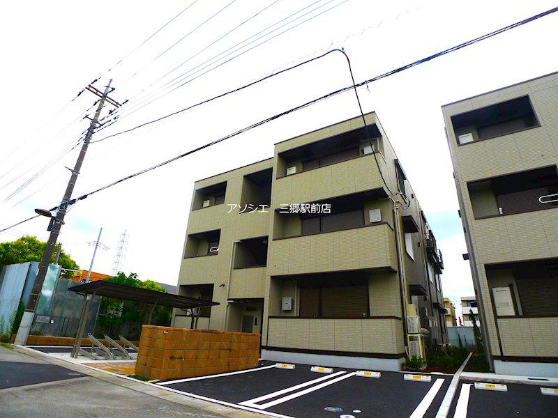 TIMELESS B(1LDK/2階)