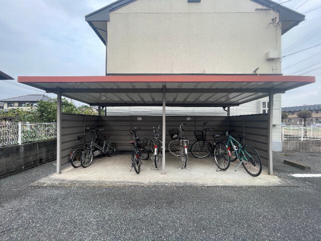 プレセジュール貝原B棟(3DK/2階)の外観写真