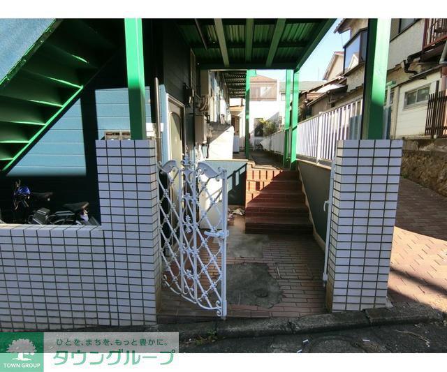 キンガハイツ白楽(ワンルーム/1階)の外観写真