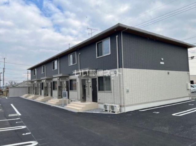 ロイヤルタウン上峰 C(2LDK/1階)