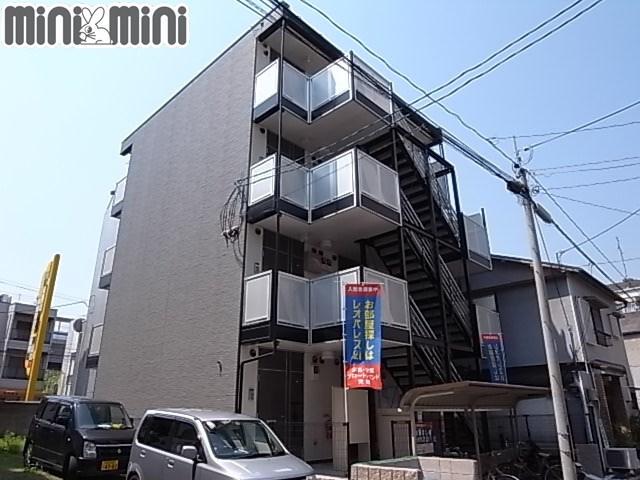 レオパレスシャンテ本町(1K/4階)