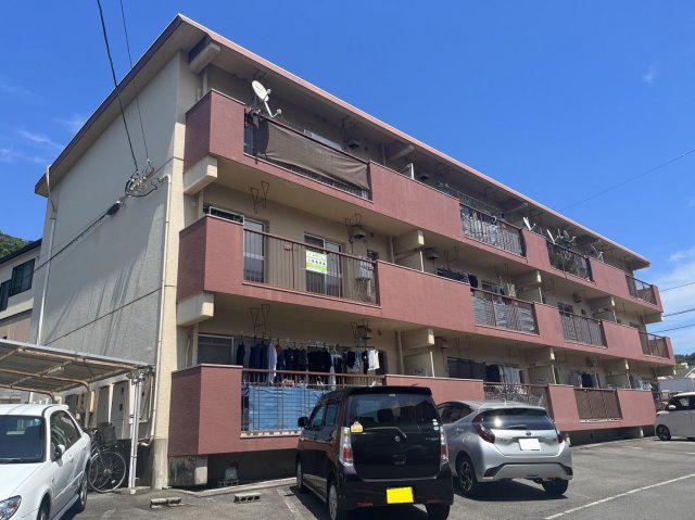 白岳コーポラス(3DK/2階)