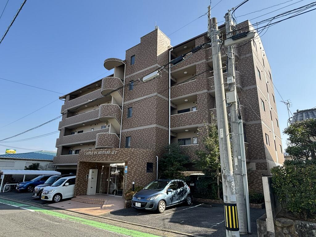キャッスル・イン・小田部(3LDK/3階)