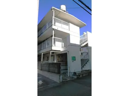 ハイツ清香(1K/3階)の外観写真