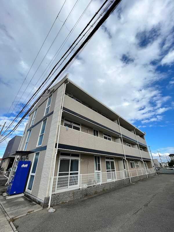 山陽電鉄網干線 西飾磨駅 徒歩15分 築30年(1LDK/1階)