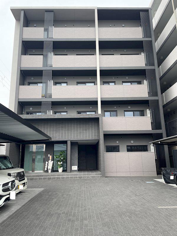 CASA桂徳(1K/2階)