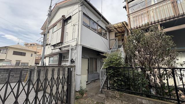 メゾンHIGA小田栄(2K/1階)