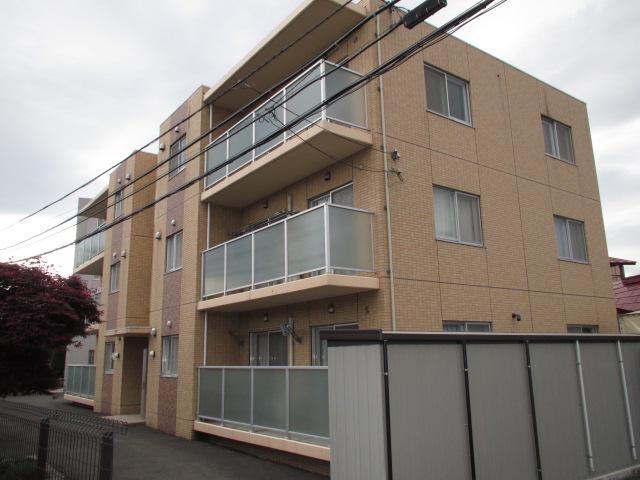 銀河ワールド10(3LDK/2階)