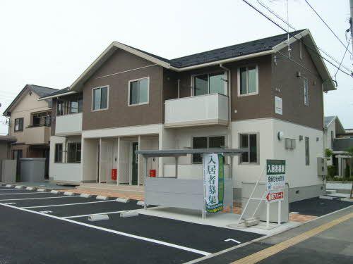 シマ セントラル ステージ A(2LDK/2階)