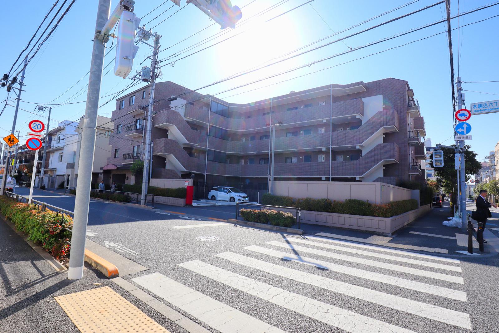 シャンベール六義園(3LDK/3階)