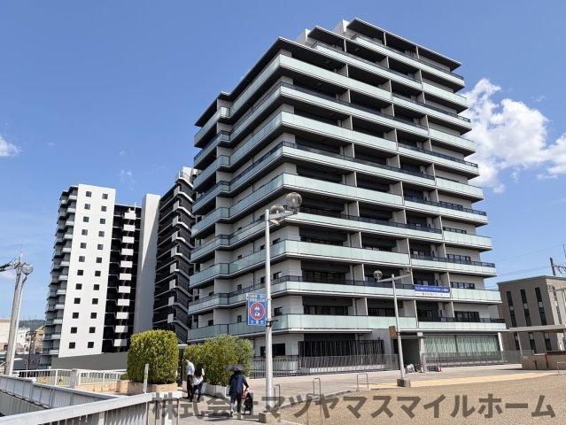 ファインレジデンス住道駅前(3LDK/8階)