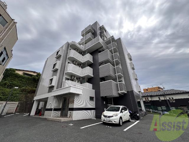 サンヴァーリオ小松島(1K/4階)
