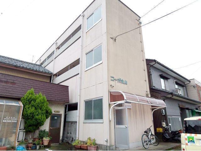 コーポ丸山(ワンルーム/3階)の外観写真
