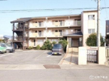 ヴィラ・アンソレイエ亀田町(3DK/1階)