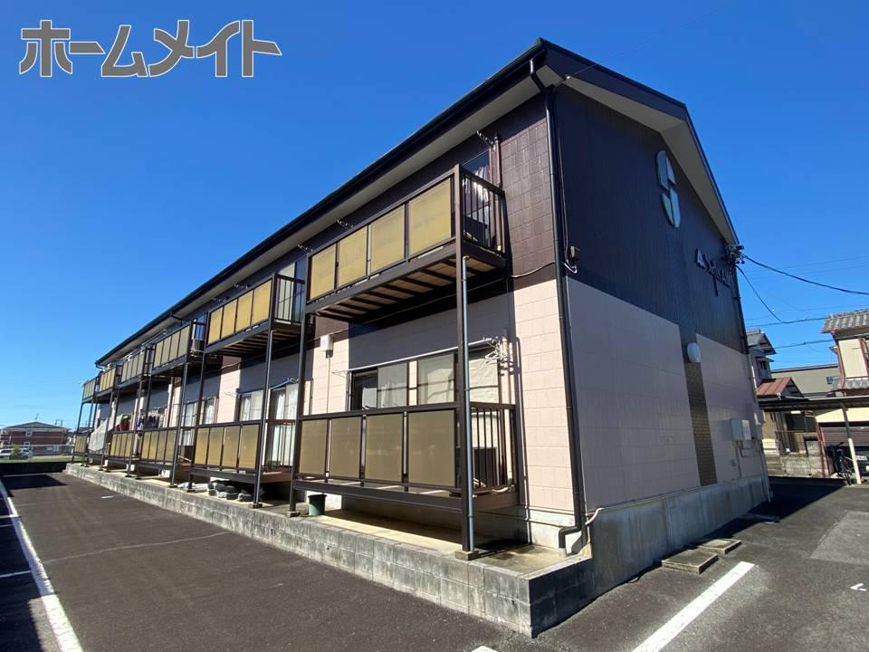 SURPLUS AIM(2DK/2階)