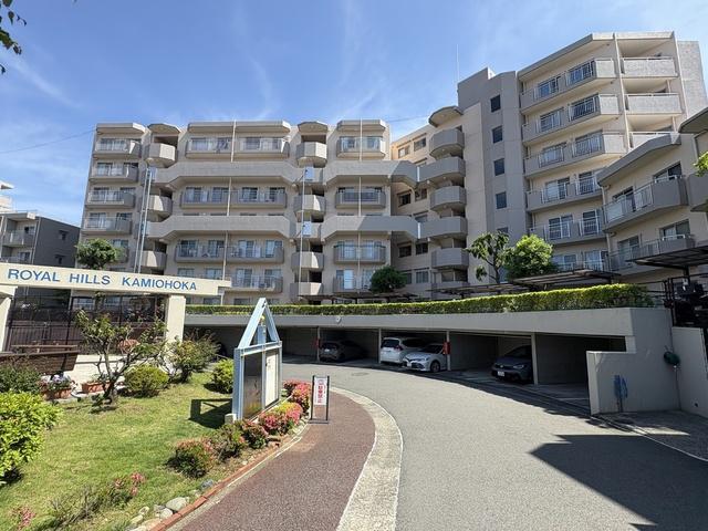 ロイヤルヒルズ上大岡1号棟(3LDK/3階)
