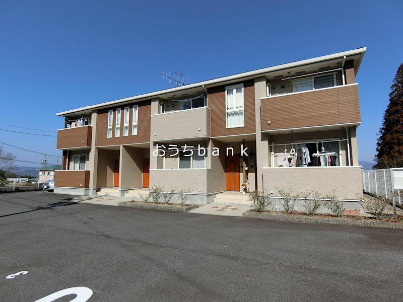 カレント A(2LDK/2階)