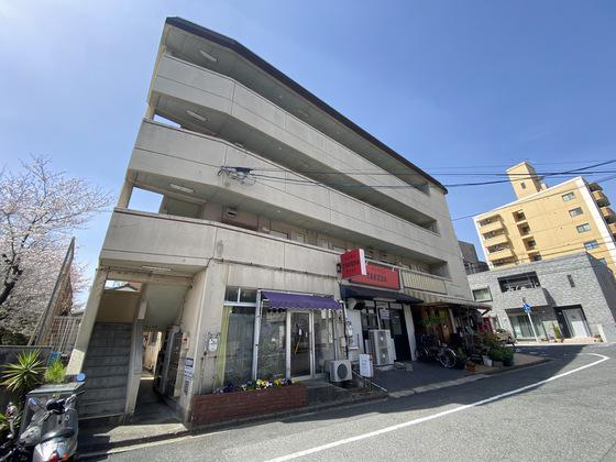 ハピネス中広(1K/2階)の外観写真