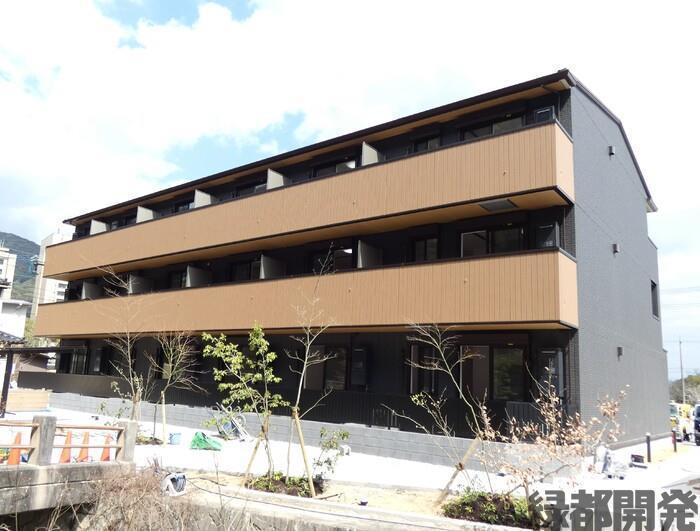 ディアライズ春日町C棟(1LDK/3階)