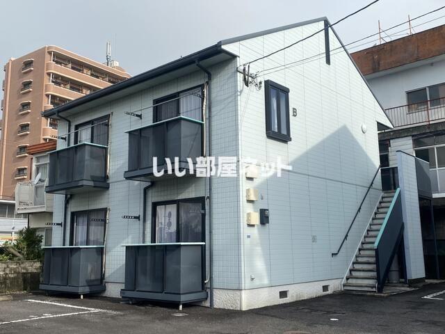 ディアス亀川(1K/2階)
