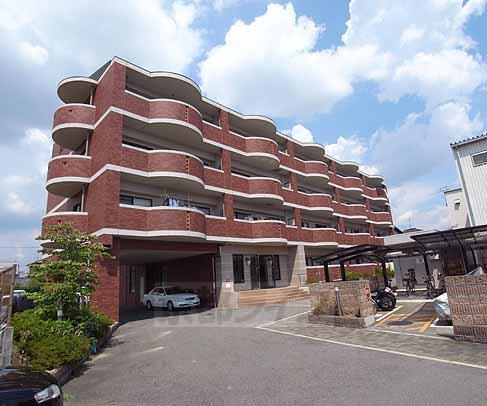 クイーンズコート久津川(1K/2階)