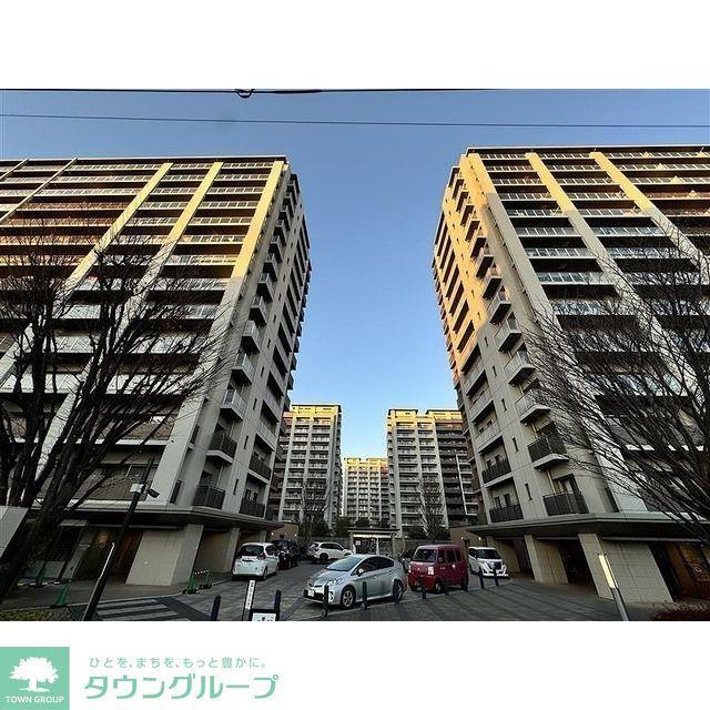 ユトリシア四番街(4LDK/1階)
