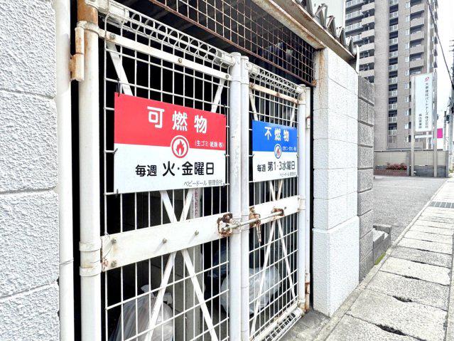 サンプラザベビードール(ワンルーム/4階)の外観写真