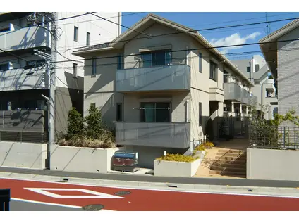 グリューネ(1K/1階)の外観写真