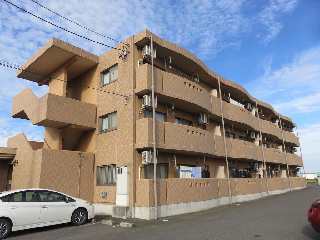 ファミーユ館林(1LDK/1階)