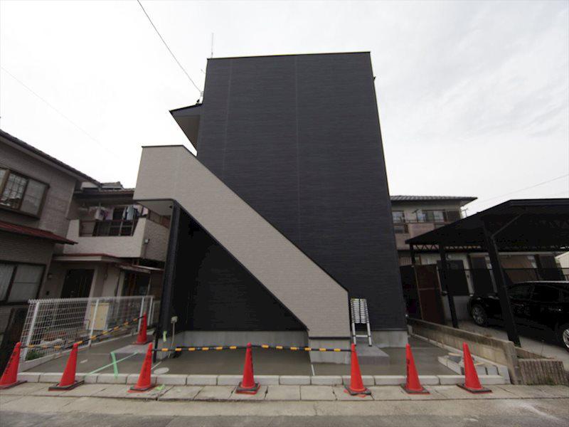 ロッククリスタル小木田(1K/2階)