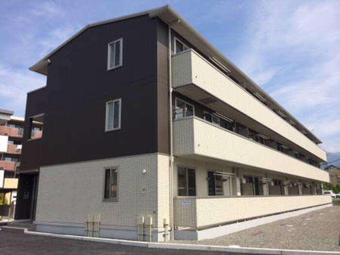 RIZIERE 1階の物件(3LDK/1階)