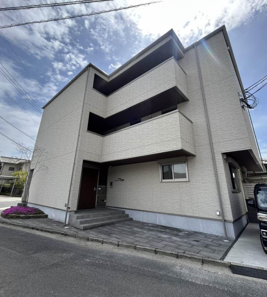 エステイ学南町(1LDK/1階)